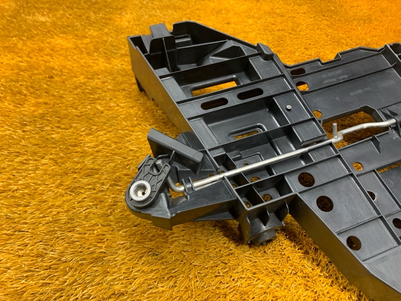 кронштейн фары, 5000 рублей, Красноярск