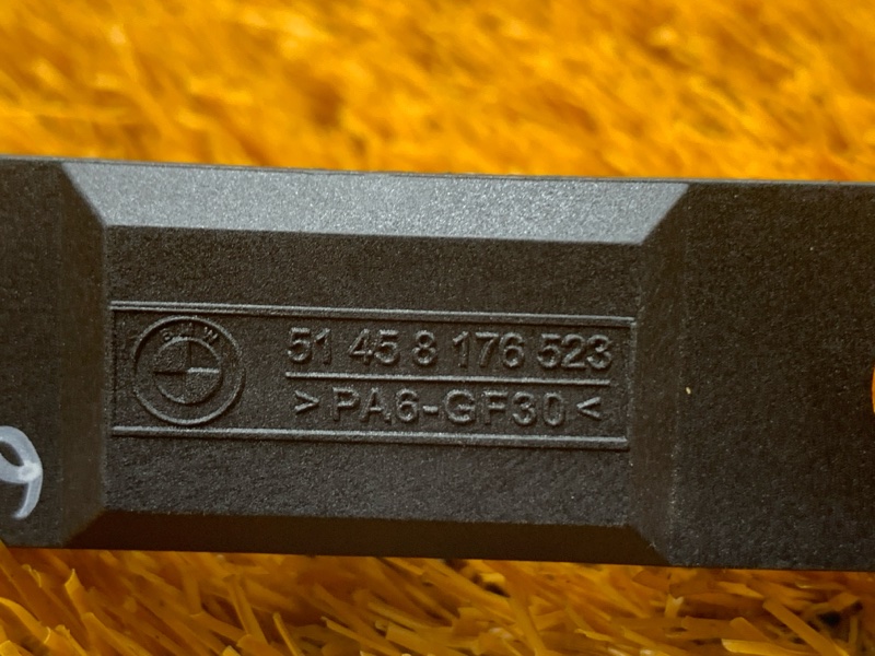 кронштейн панели, 200 рублей, Красноярск