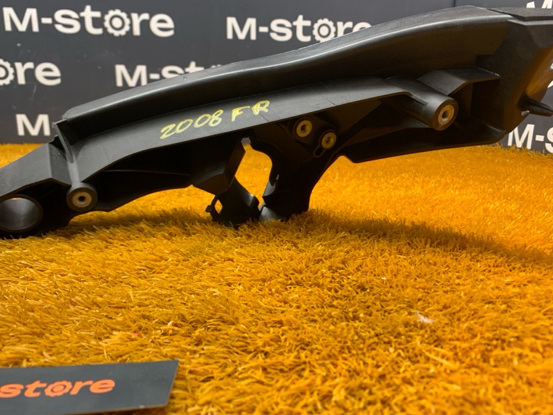 кронштейн фары, 2000 рублей, Красноярск