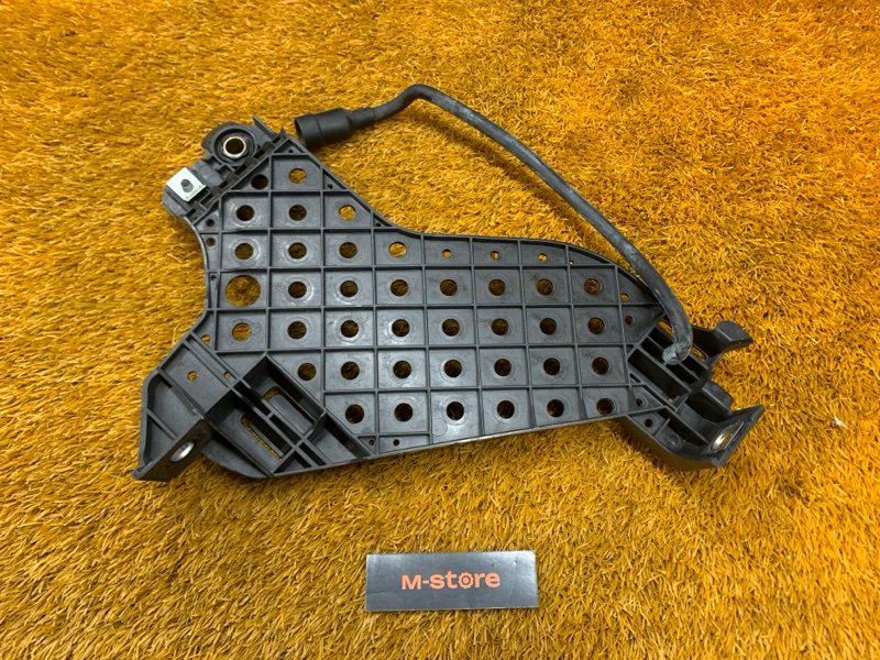 кронштейн фары, 5000 рублей, Красноярск