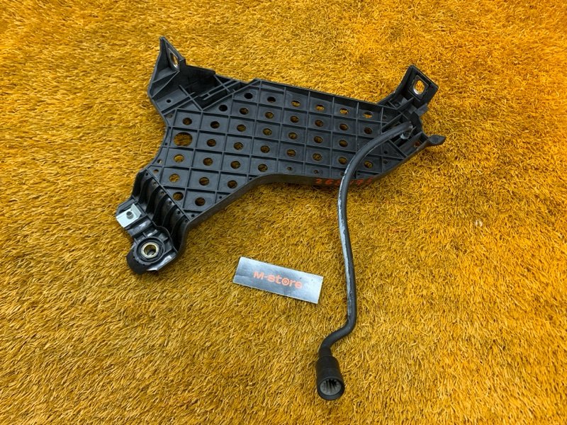 кронштейн фары, 4000 рублей, Красноярск