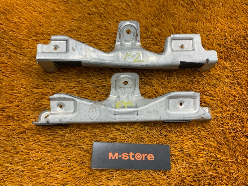 кронштейн потолочной ручки, 400 рублей, Красноярск