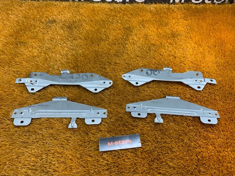 кронштейн потолочной ручки, 200 рублей, Красноярск