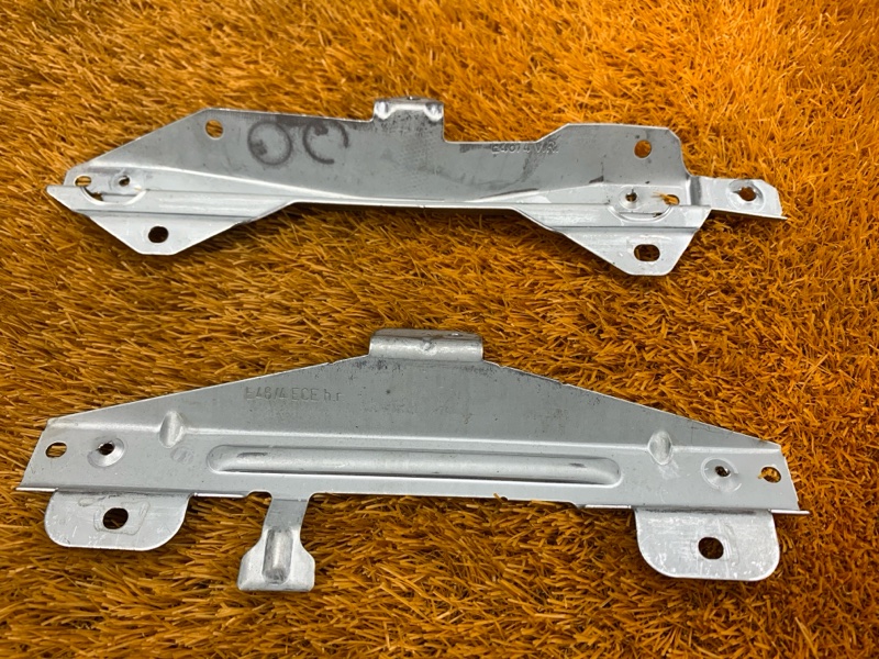 кронштейн потолочной ручки, 200 рублей, Красноярск