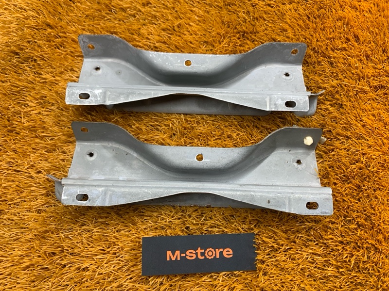 кронштейн потолочной ручки, 200 рублей, Красноярск