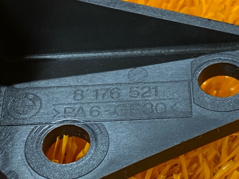 кронштейн панели, 200 рублей, Красноярск