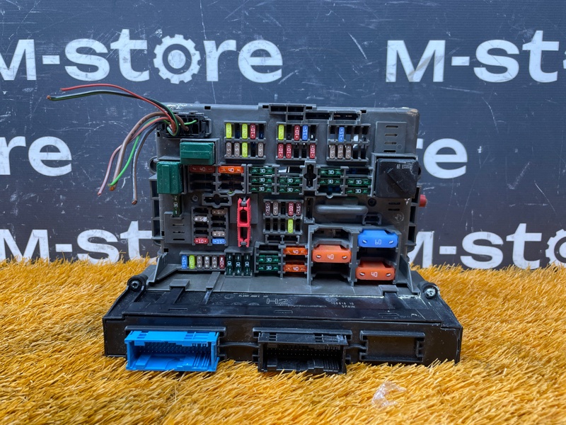 блок предохранителей, 2000 рублей, Красноярск