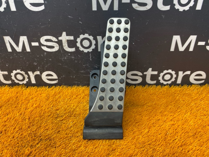 педаль газа, 2500 рублей, Красноярск