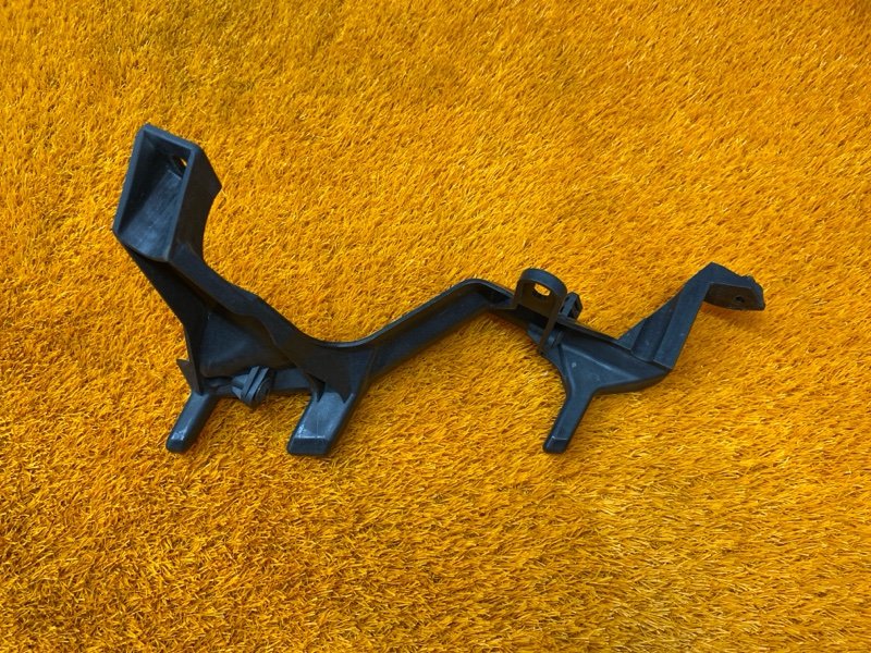 крепление бампера, 1000 рублей, Красноярск