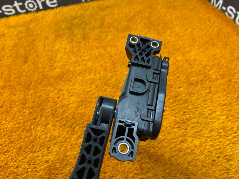 педаль газа, 500 рублей, Красноярск