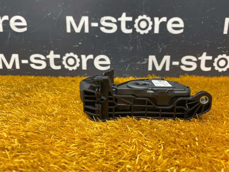 педаль газа, 500 рублей, Красноярск