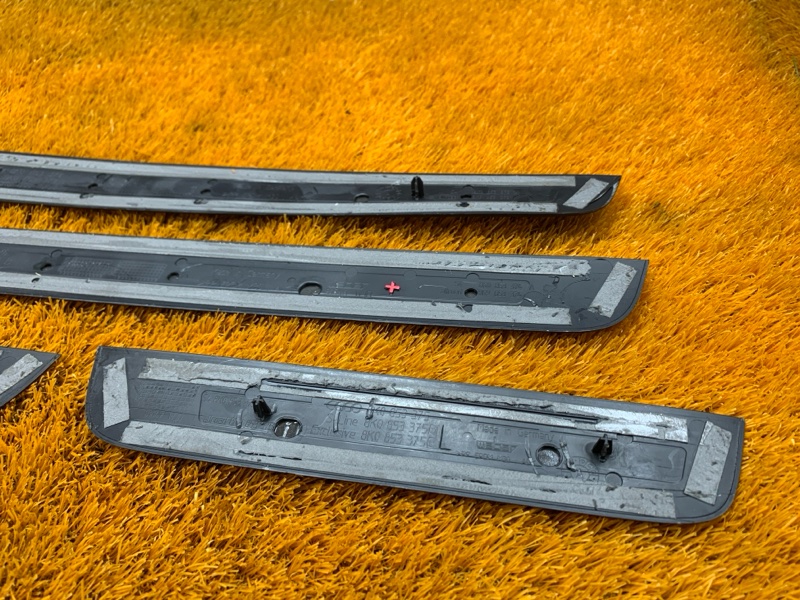 Накладка на порог салона, 3000 рублей, Красноярск