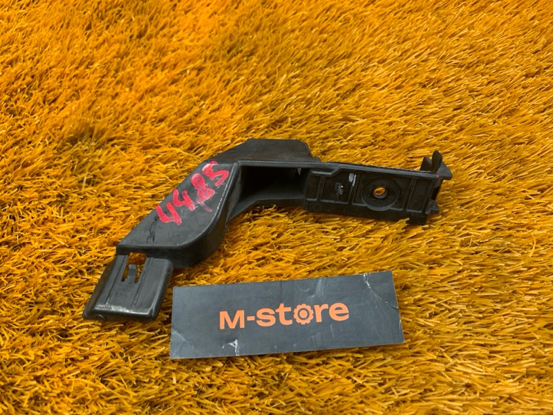 крепление бампера, 500 рублей, Красноярск