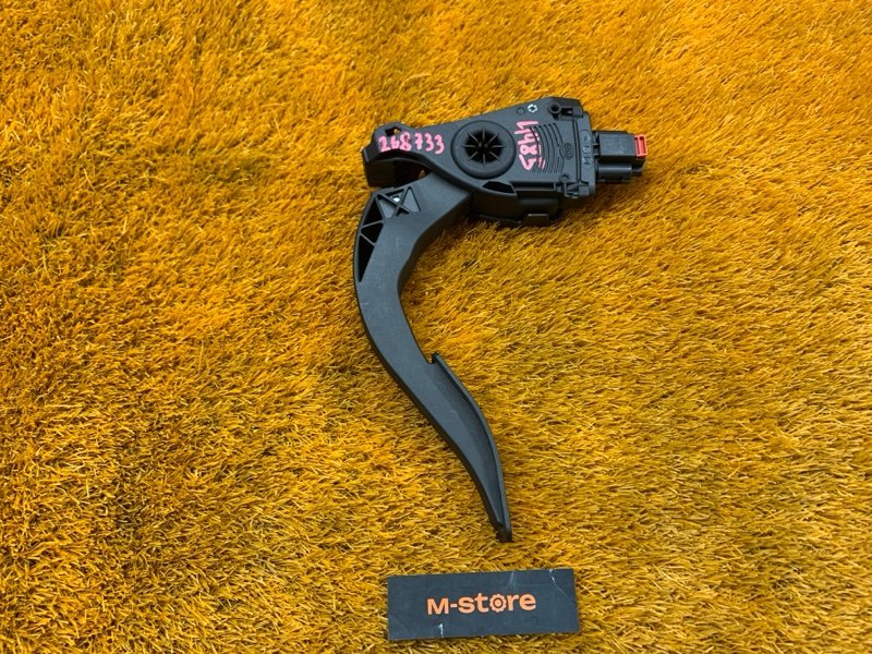 педаль газа, 500 рублей, Красноярск