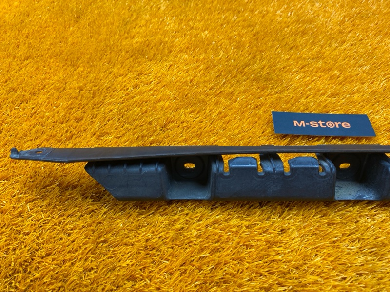 крепление бампера, 500 рублей, Красноярск