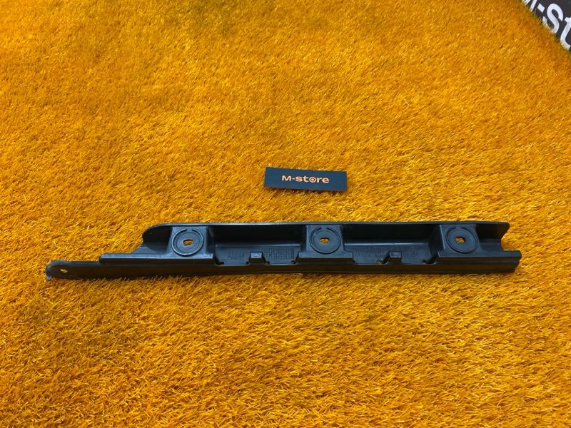 крепление бампера, 500 рублей, Красноярск