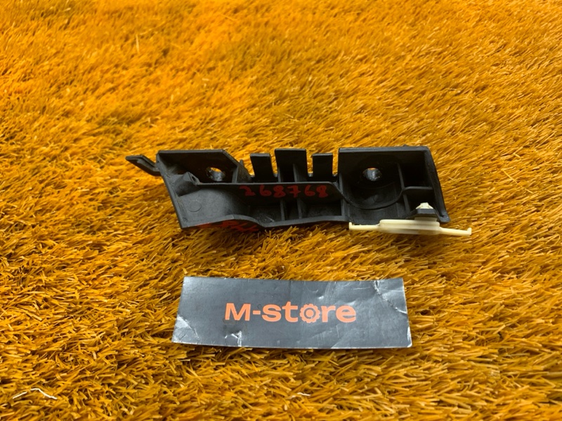 крепление бампера, 900 рублей, Красноярск