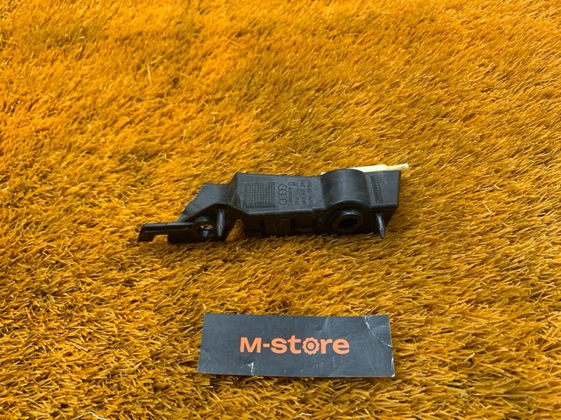 крепление бампера, 900 рублей, Красноярск