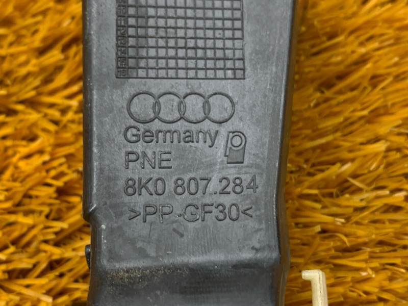 крепление бампера, 900 рублей, Красноярск