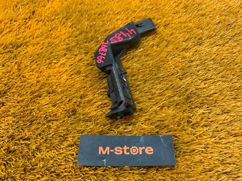 крепление бампера, 500 рублей, Красноярск