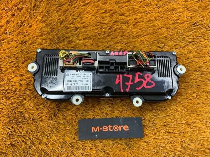 блок управления климат-контролем, 1000 рублей, Красноярск