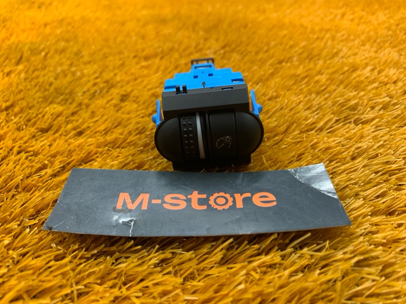 Кнопка освещения панели приборов, 300 рублей, Красноярск