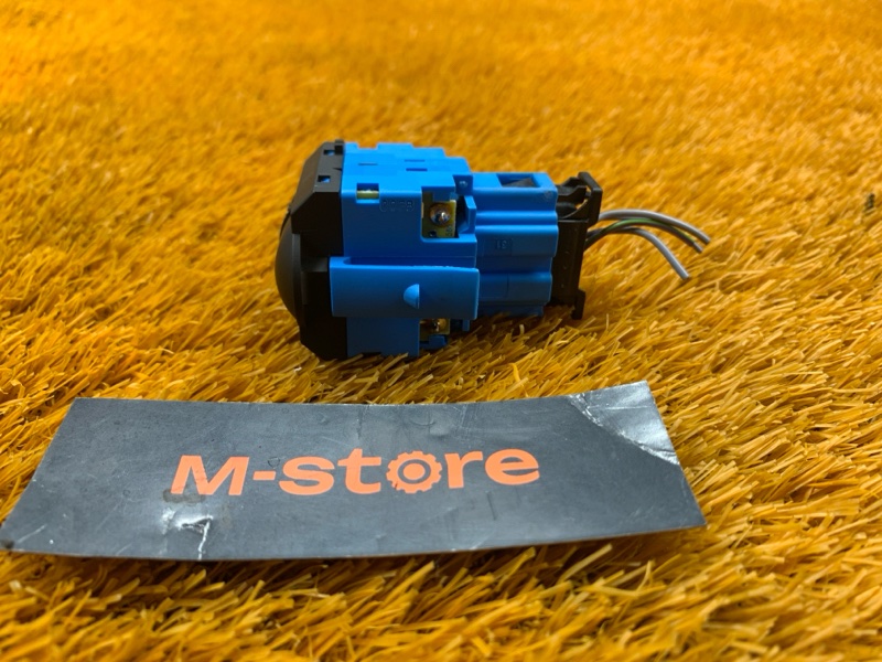 Кнопка освещения панели приборов, 300 рублей, Красноярск