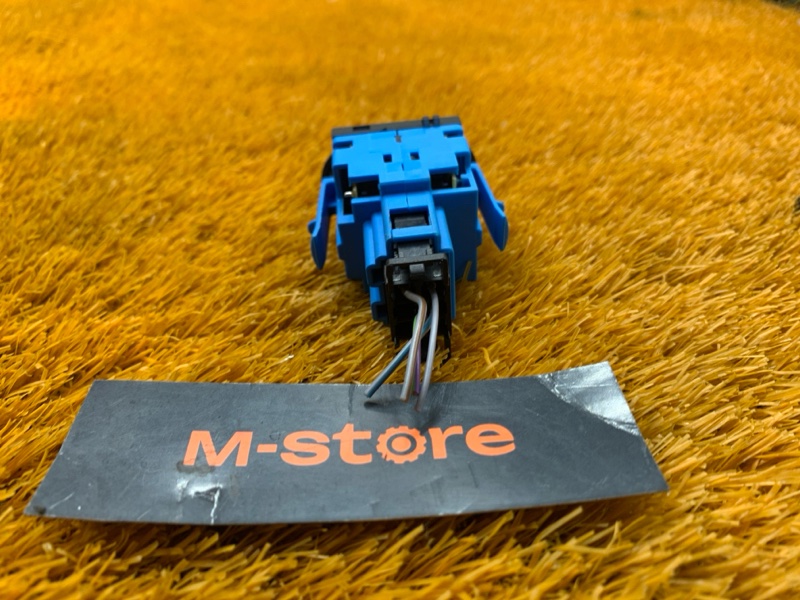 Кнопка освещения панели приборов, 300 рублей, Красноярск