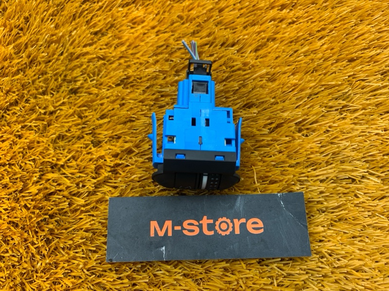 Кнопка освещения панели приборов, 300 рублей, Красноярск