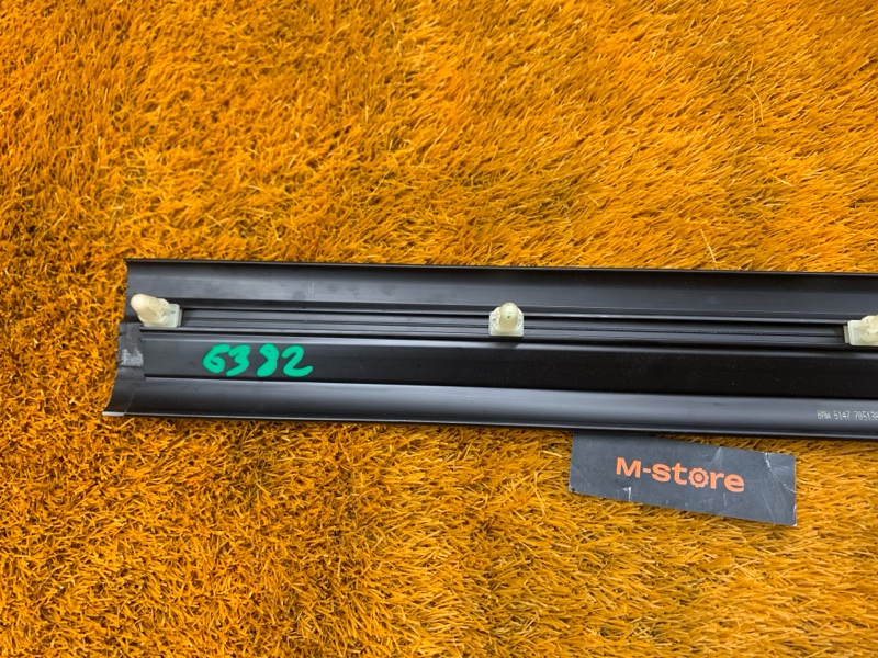 Накладка на порог салона, 400 рублей, Красноярск