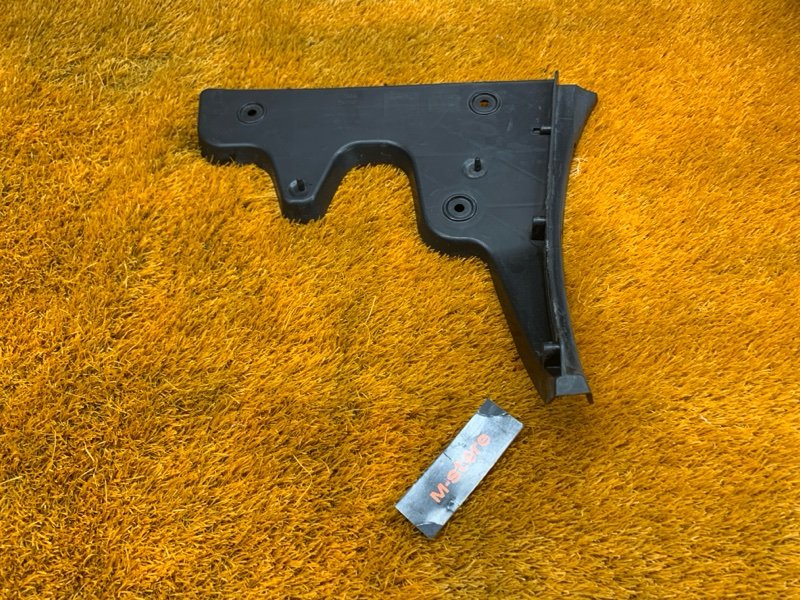 крепление бампера, 300 рублей, Красноярск