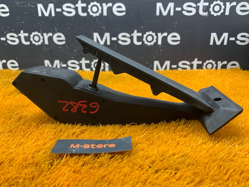 педаль газа, 500 рублей, Красноярск