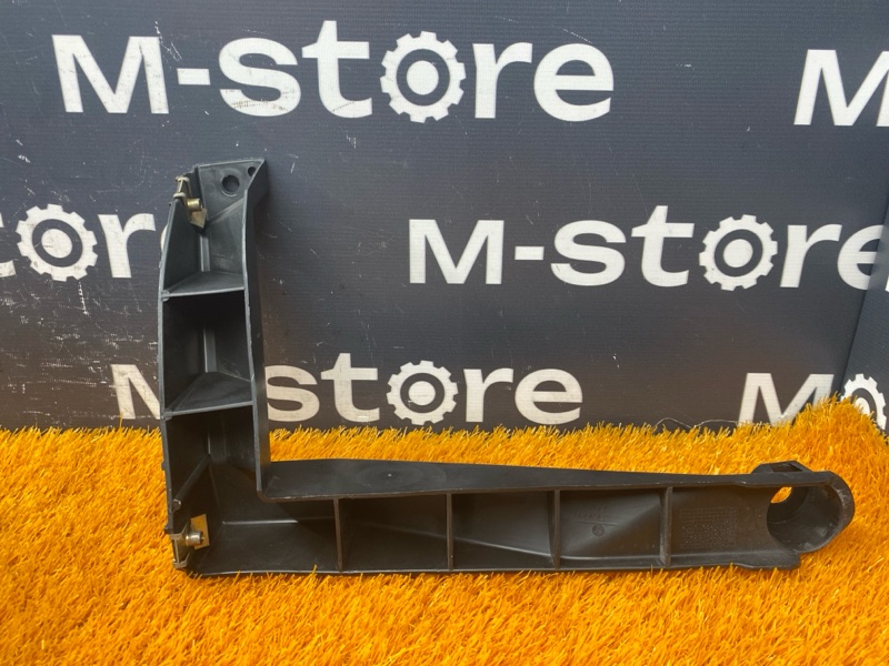 крепление бампера, 200 рублей, Красноярск