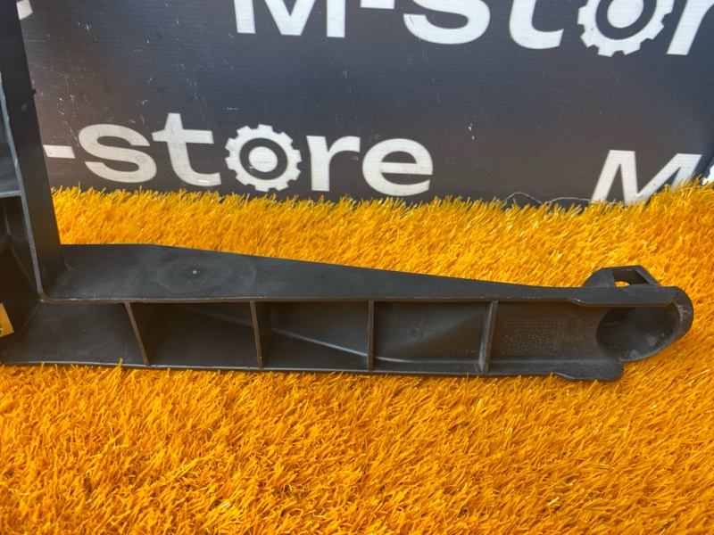 крепление бампера, 200 рублей, Красноярск