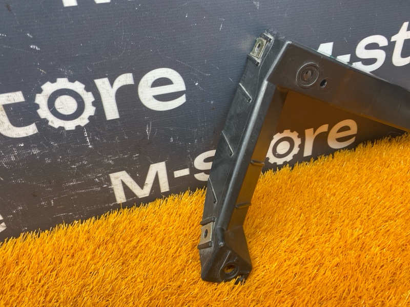 крепление бампера, 200 рублей, Красноярск