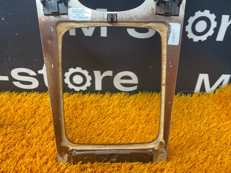 Накладка центральной консоли, 1000 рублей, Красноярск