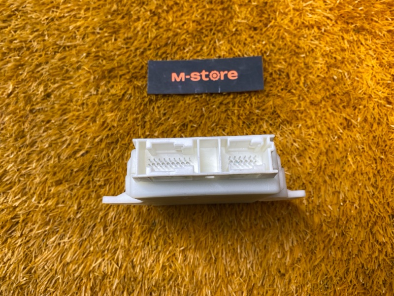 блок управления парктроником, 2000 рублей, Красноярск