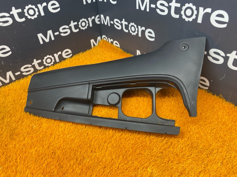 крышка двигателя, 1000 рублей, Красноярск