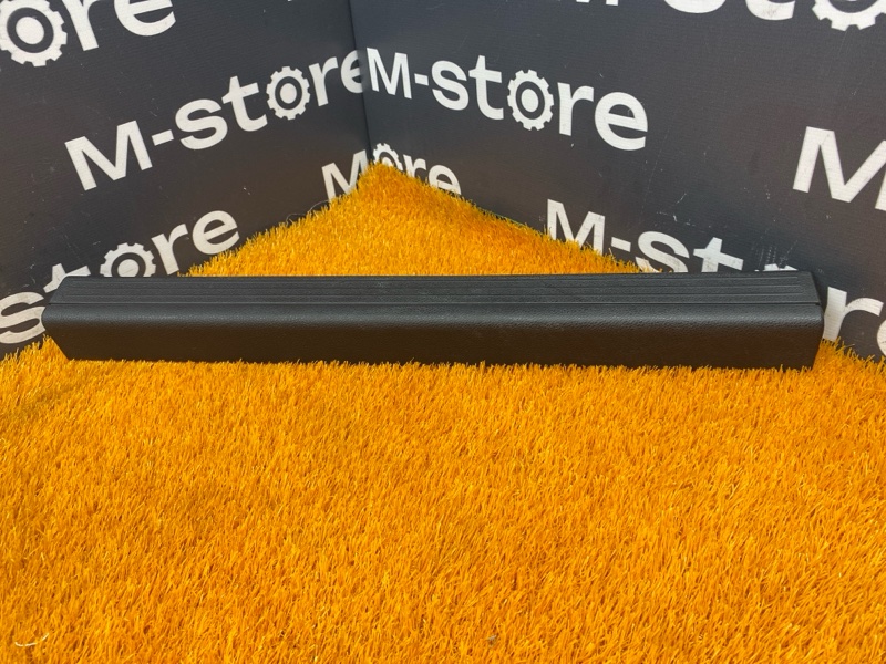 Накладка на порог салона, 300 рублей, Красноярск