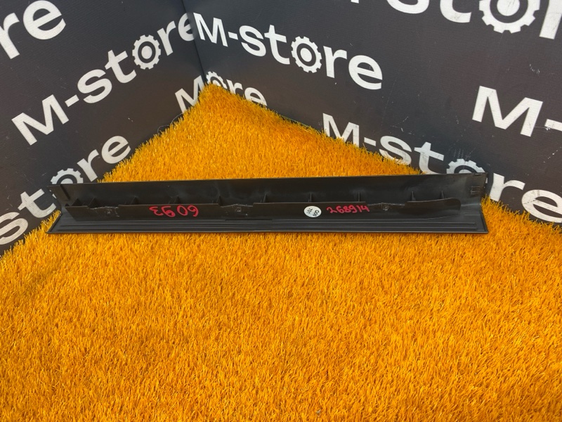 Накладка на порог салона, 300 рублей, Красноярск