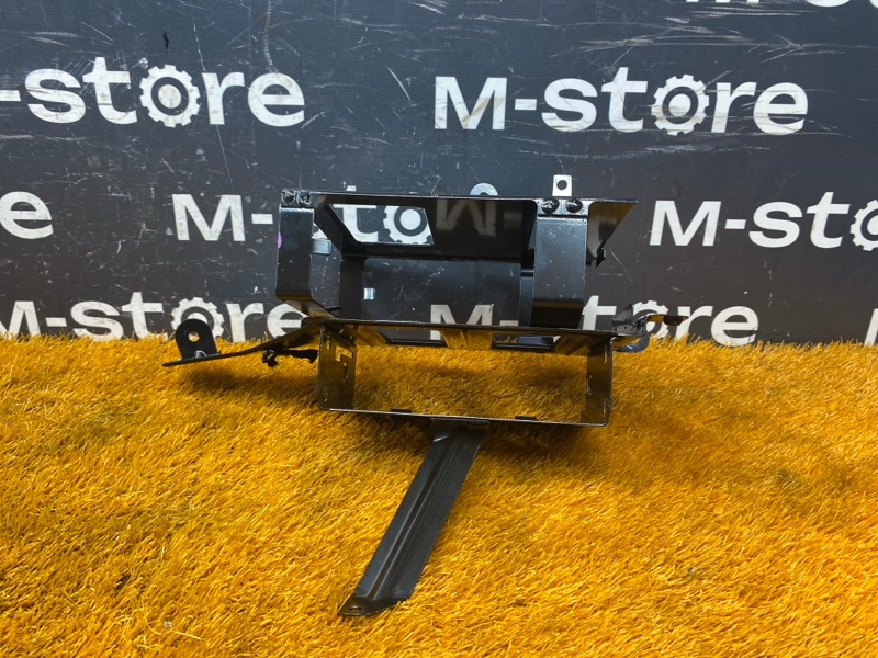 кронштейн блока навигации, 1000 рублей, Красноярск