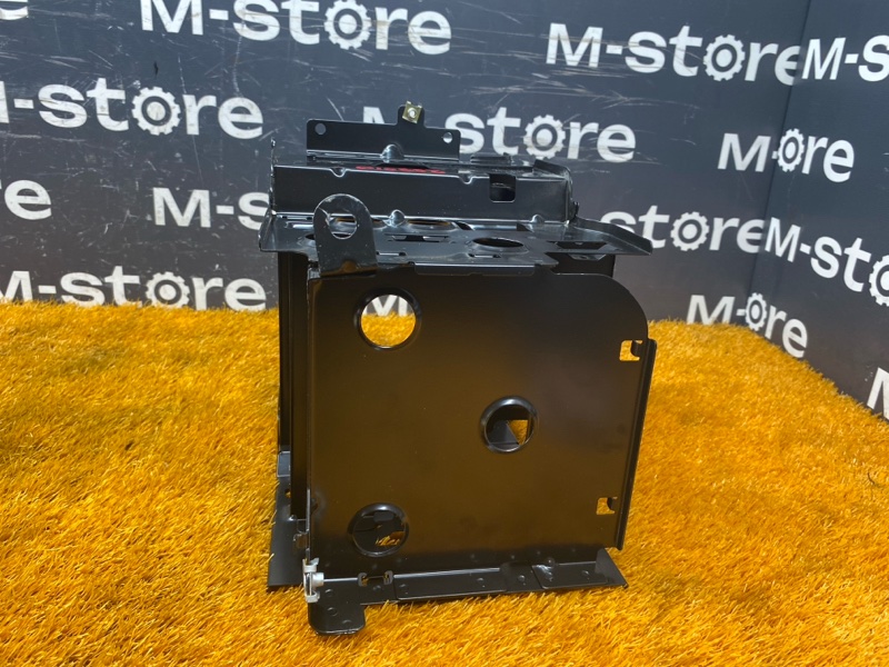 Кронштейн блока управления, 500 рублей, Красноярск