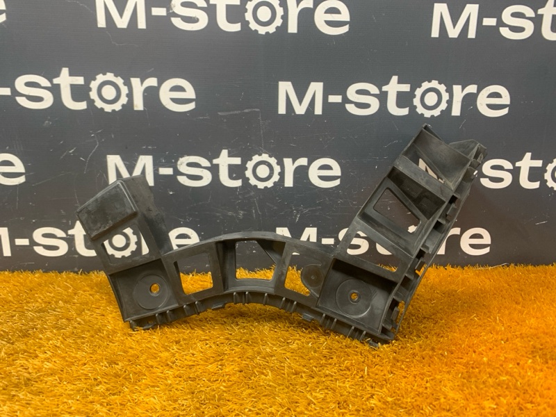 крепление бампера, 500 рублей, Красноярск