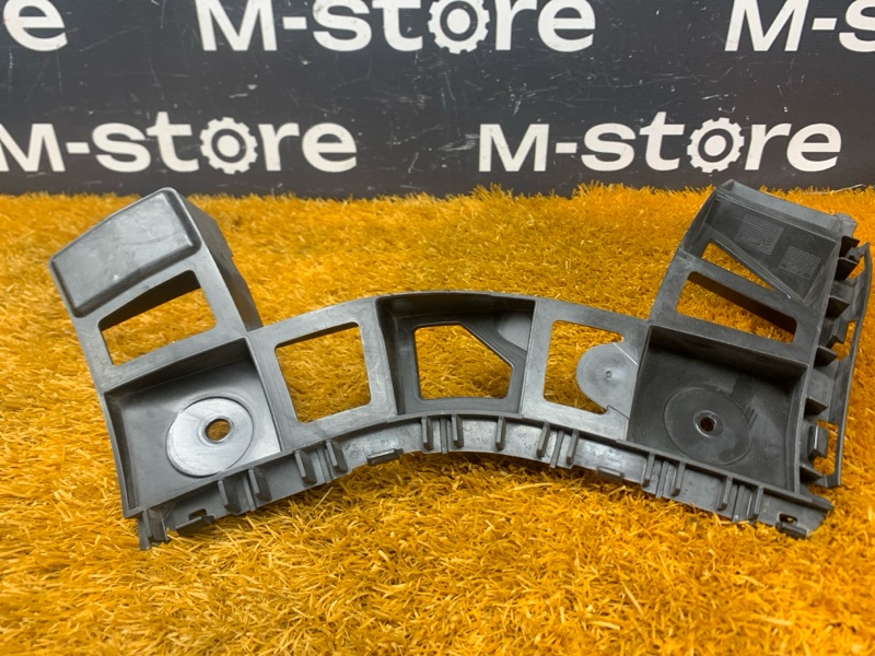 крепление бампера, 500 рублей, Красноярск