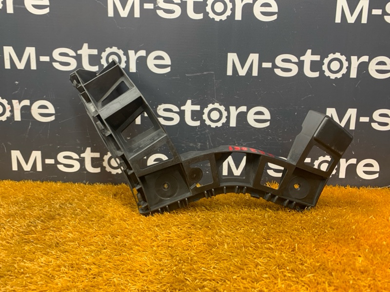 крепление бампера, 500 рублей, Красноярск