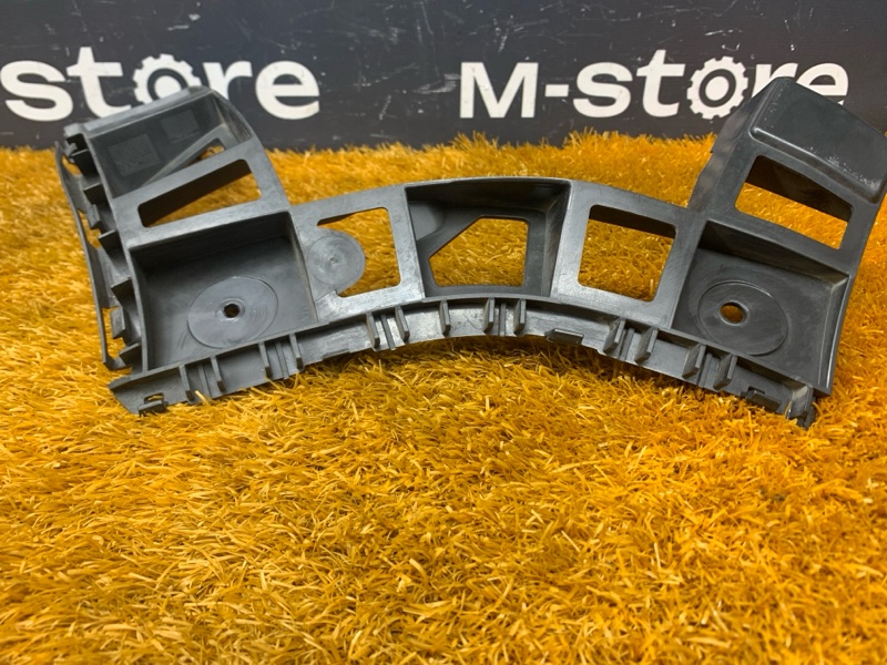 крепление бампера, 500 рублей, Красноярск