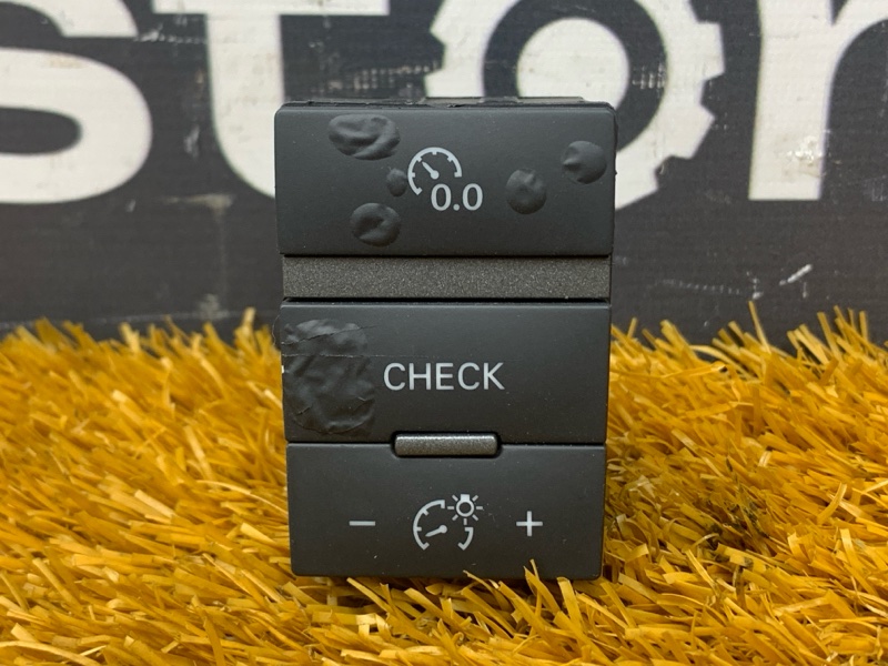 блок кнопок, 100 рублей, Красноярск