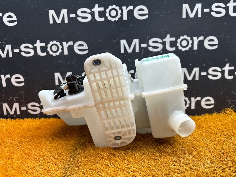 Бачок омывателя, 5000 рублей, Красноярск