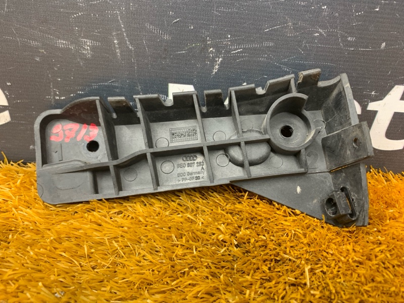 крепление бампера, 800 рублей, Красноярск