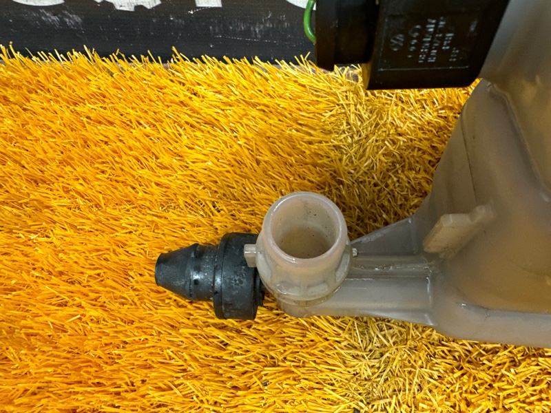 Бачок расширительный, 2000 рублей, Красноярск